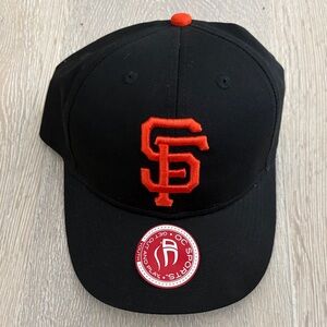 Kids SF GIANTS nwt Black and Orange Baseball Cap